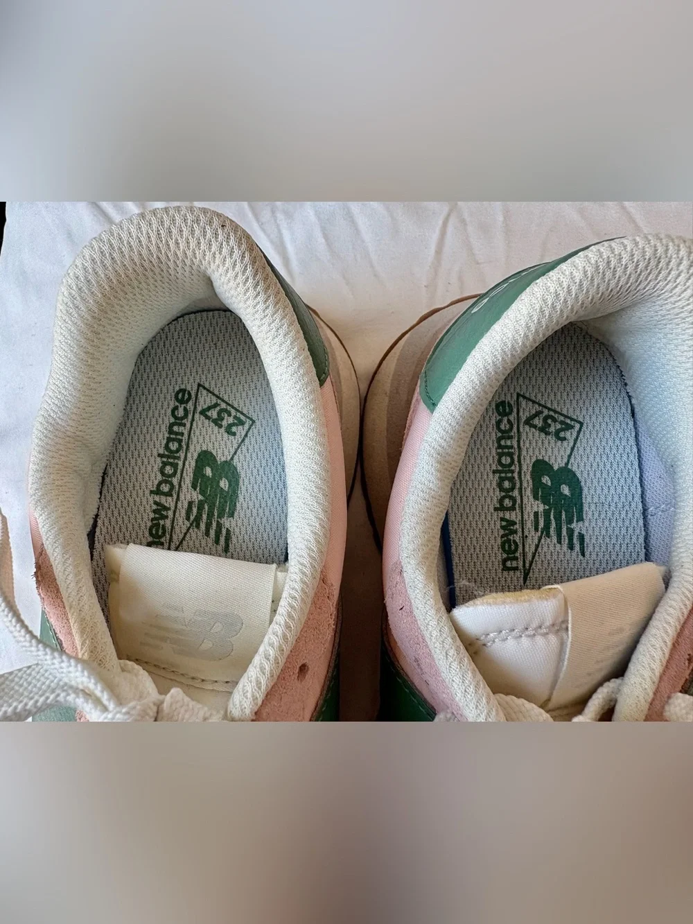 New Balance 237 Sneakers Pink Green Retro Runner Shoes Women’s 7 Y2K EUC - Picture 4 of 14